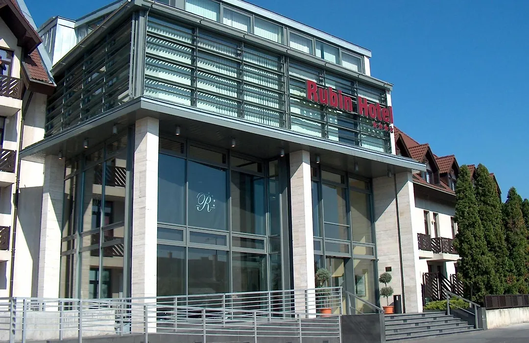 Rubin Wellness & Conference Hotel-1
