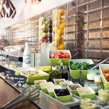 Rubin Wellness & Conference Hotel-3